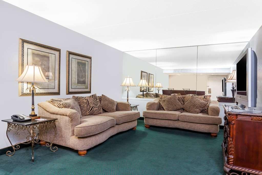 Ramada By Wyndham Henderson/Evansville Quarto foto